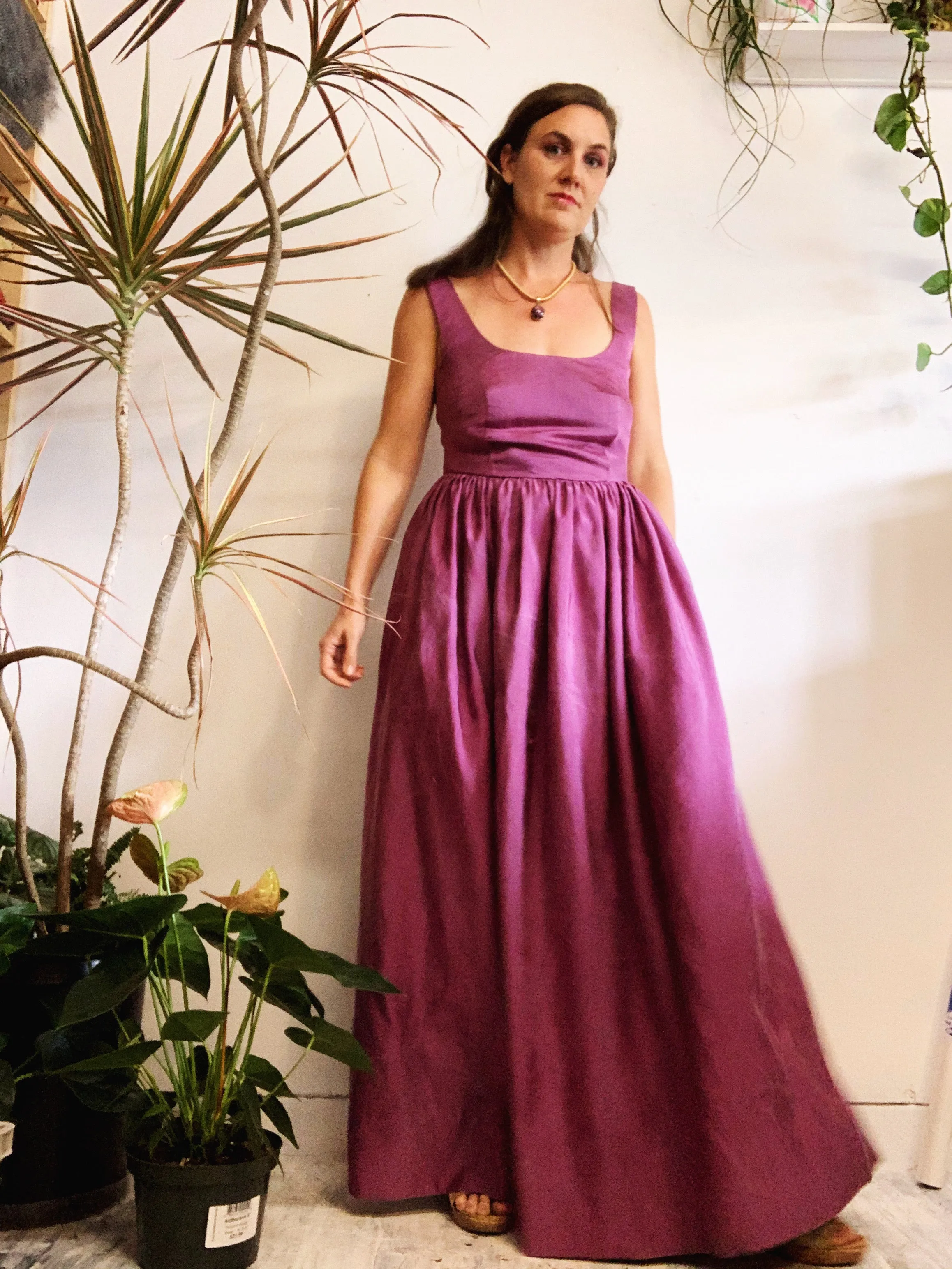 92/100 Princess dress in heavyweight silk satin