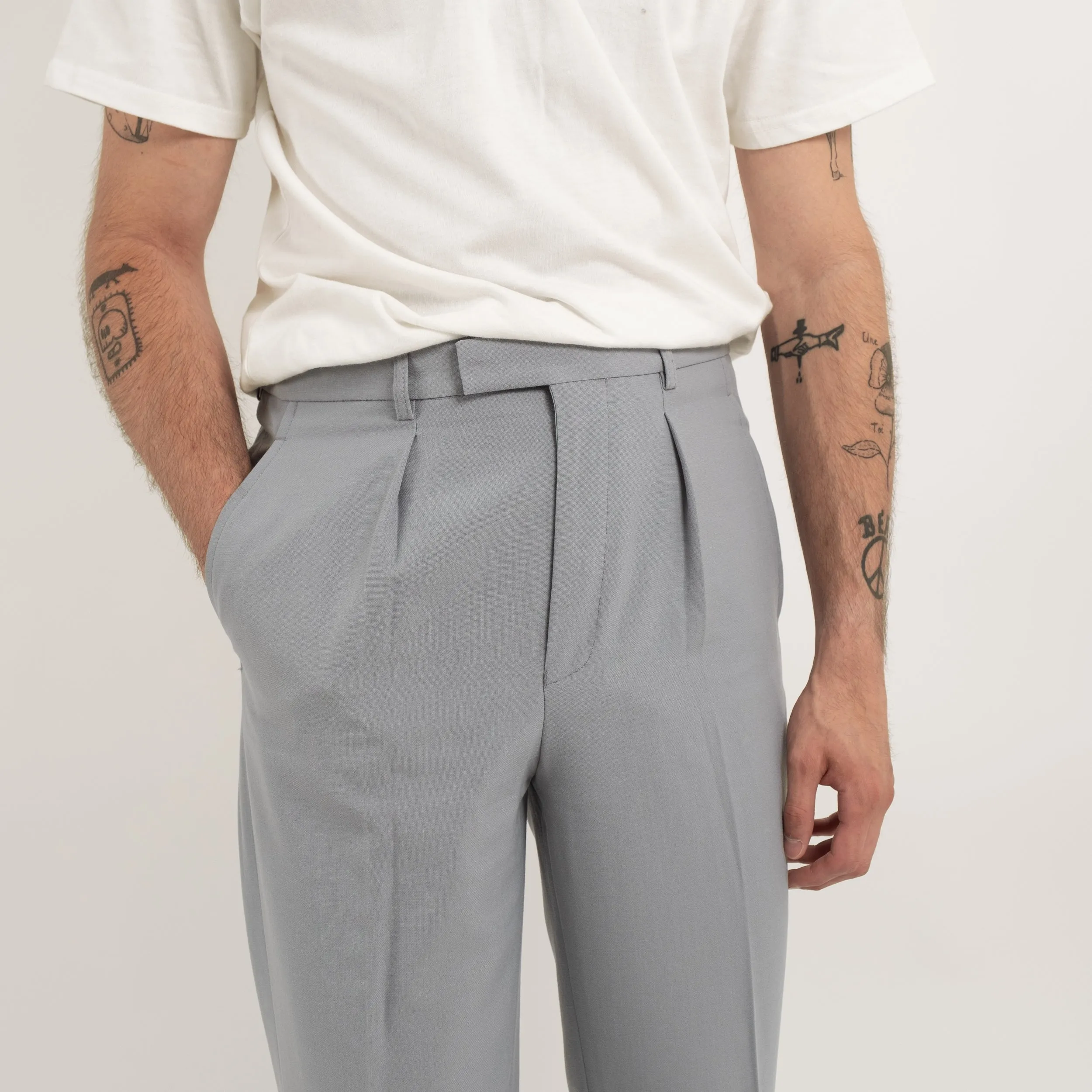 FRENCH LIGHTWEIGHT PANTS