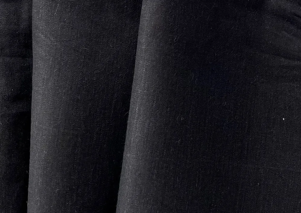 High-End Chic Carbon Black Linen & Silk Canvas Suiting (Made in Italy)