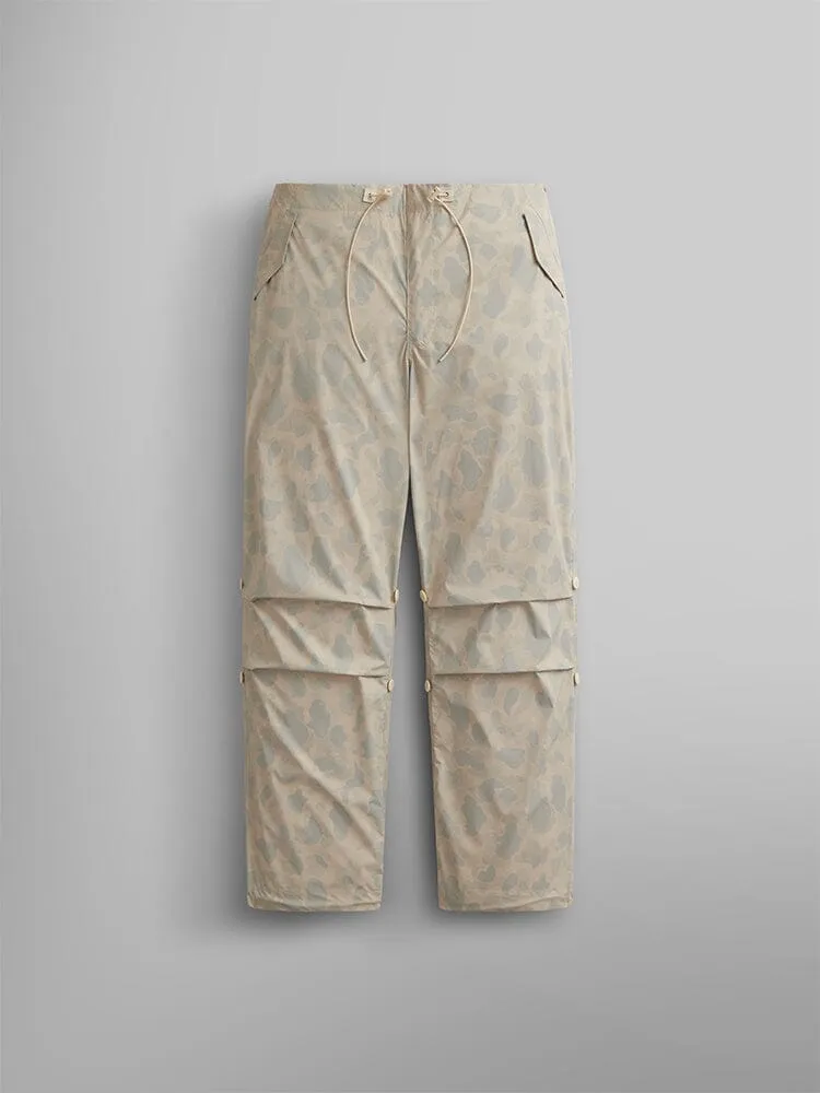 LIGHTWEIGHT PARACHUTE PANT (FROGSKIN)