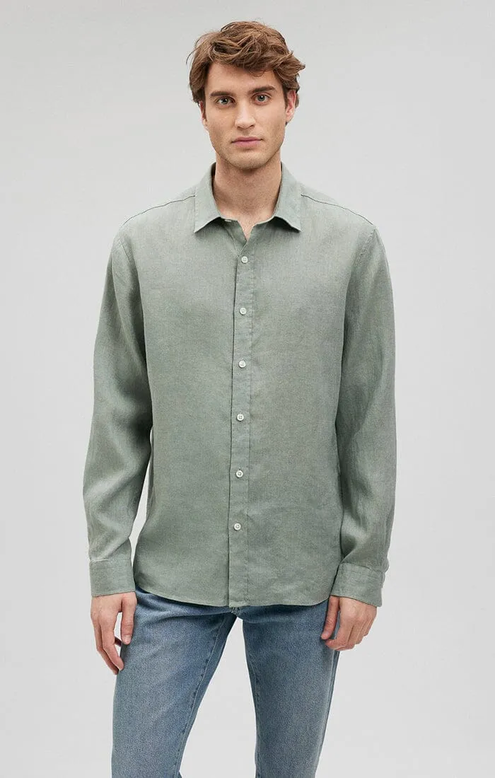 LINEN BUTTON-UP SHIRT IN CHINOIS GREEN