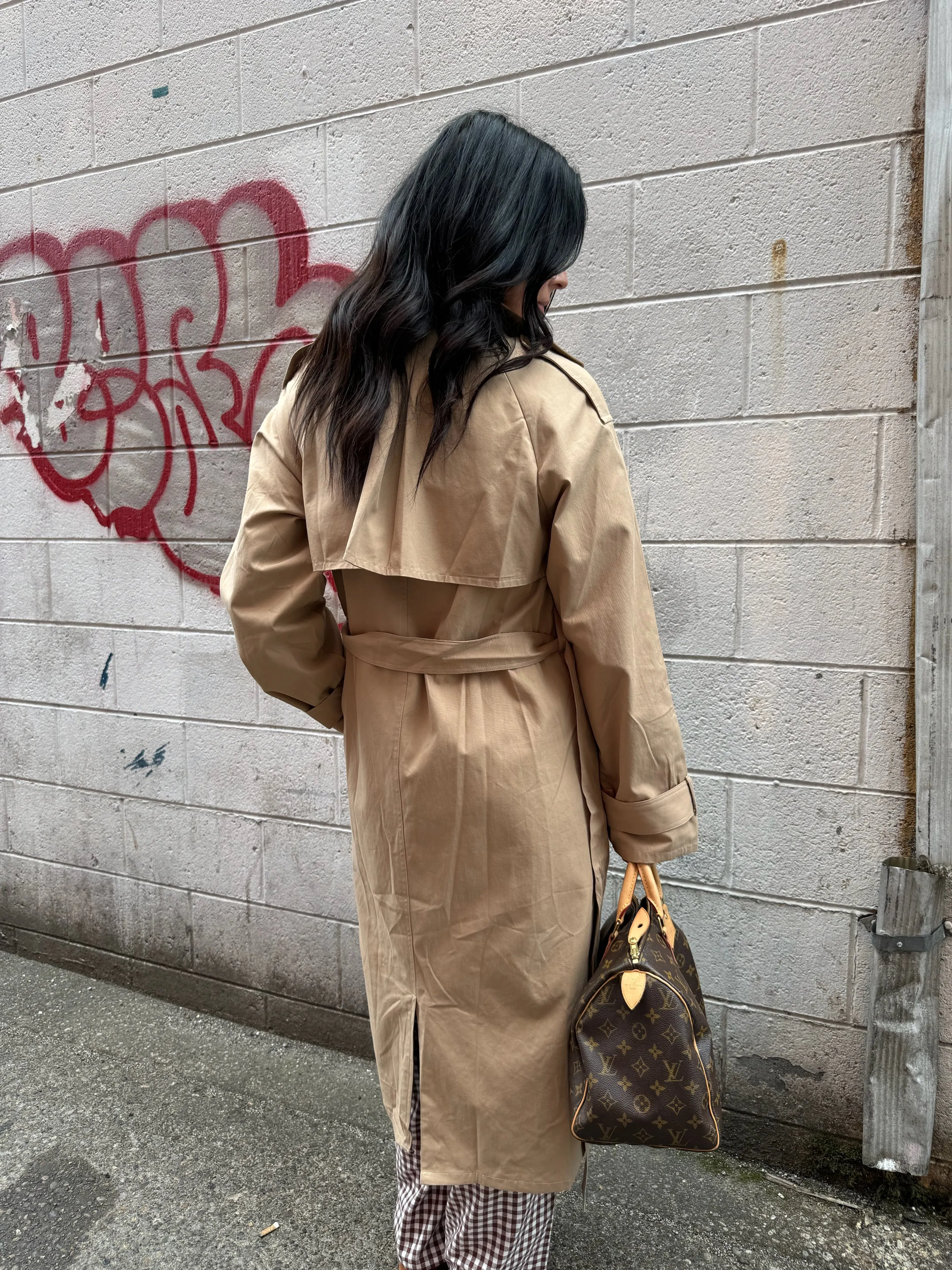 TRENCH COAT IN KHAKI